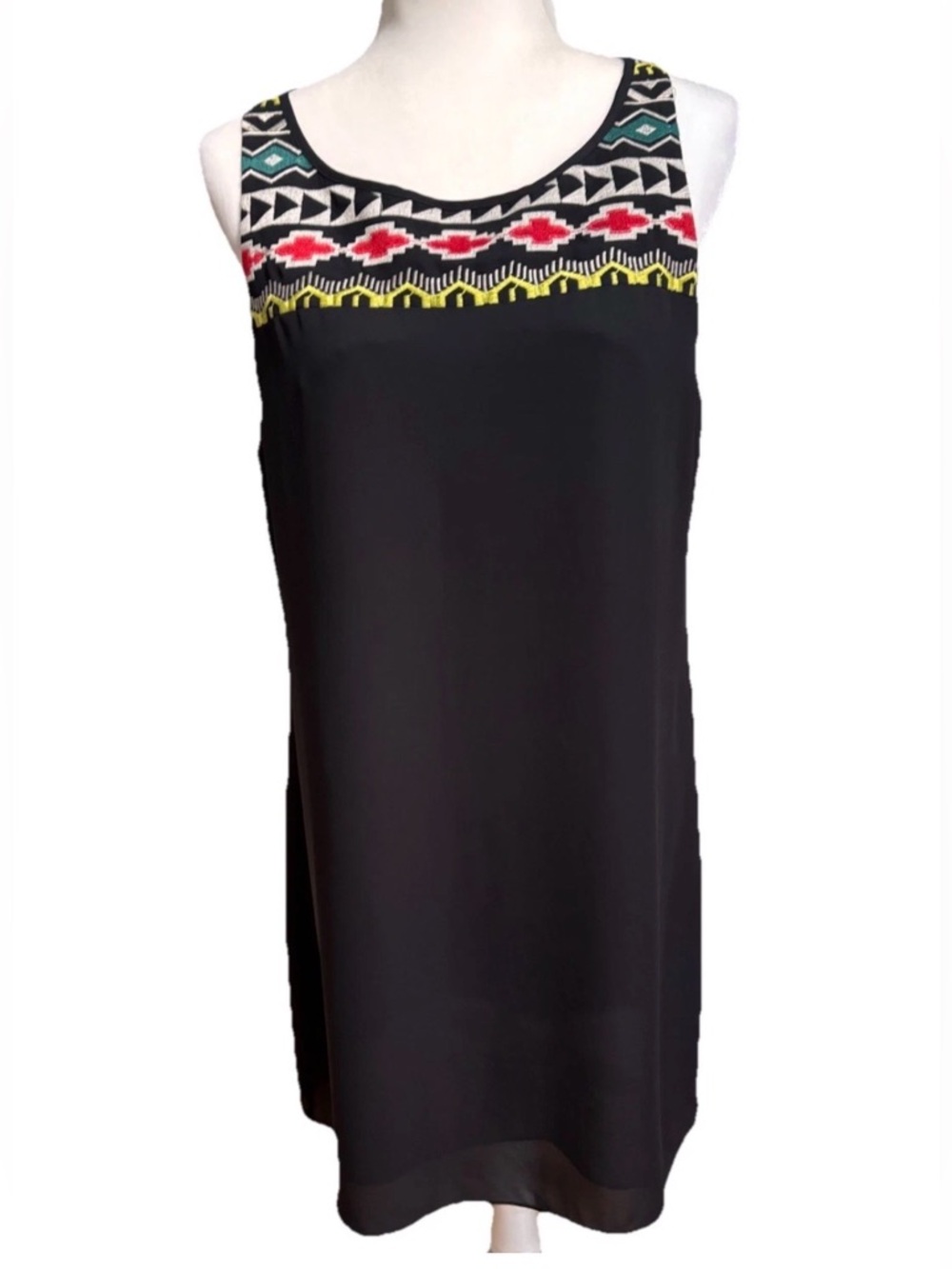 THML Womens Large Embroidered Mini Sheath Dress Black Aztec Tribal Print Lined
